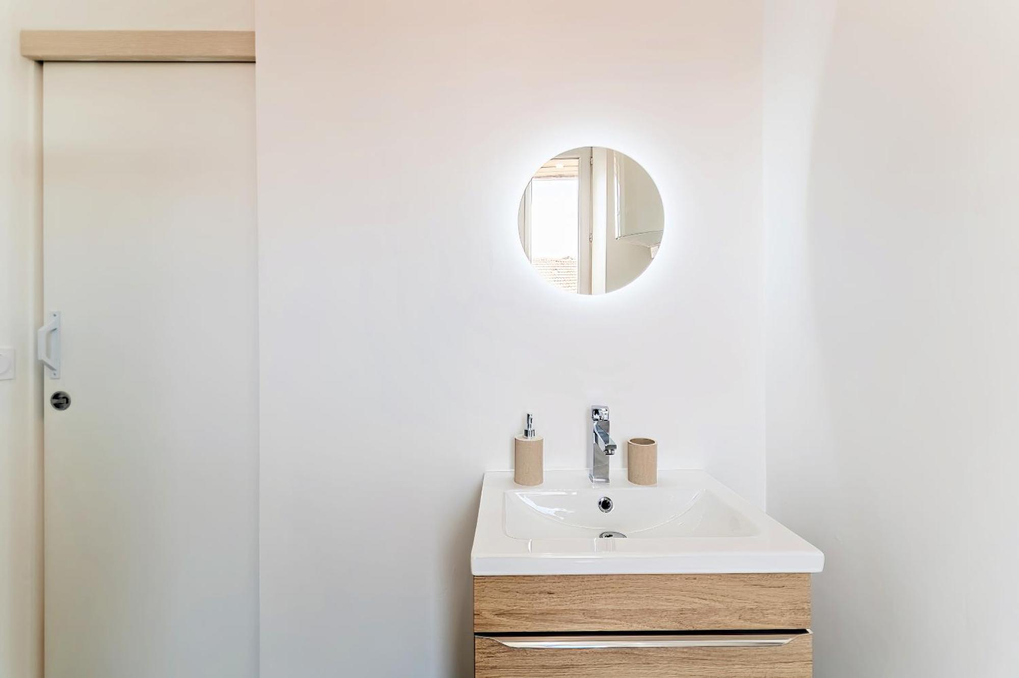Chez Quentin & Thibaut Appartement Dagneux Buitenkant foto