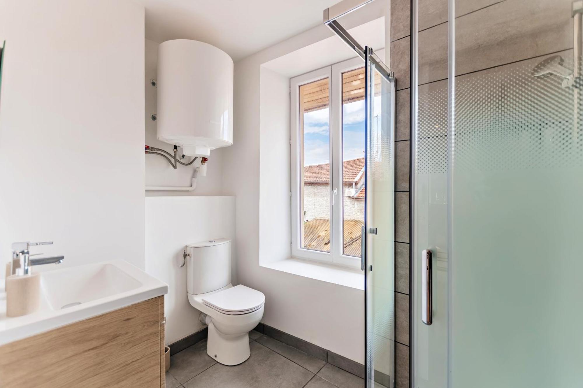 Chez Quentin & Thibaut Appartement Dagneux Buitenkant foto