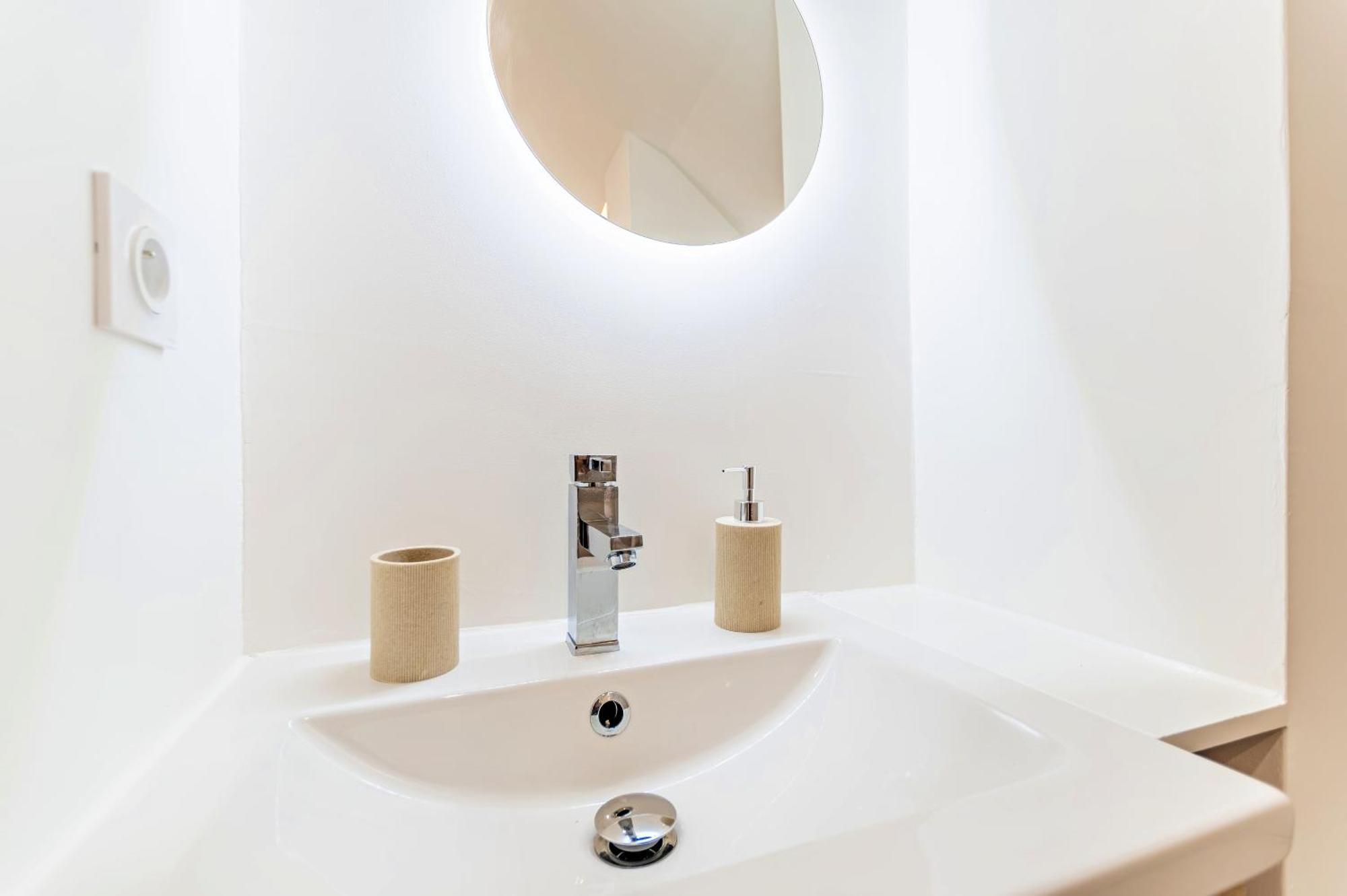 Chez Quentin & Thibaut Appartement Dagneux Buitenkant foto
