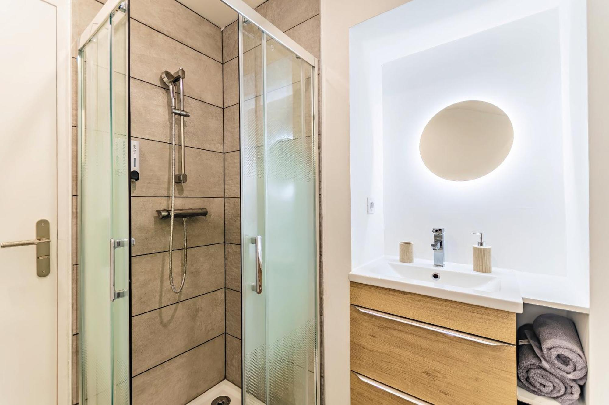 Chez Quentin & Thibaut Appartement Dagneux Buitenkant foto