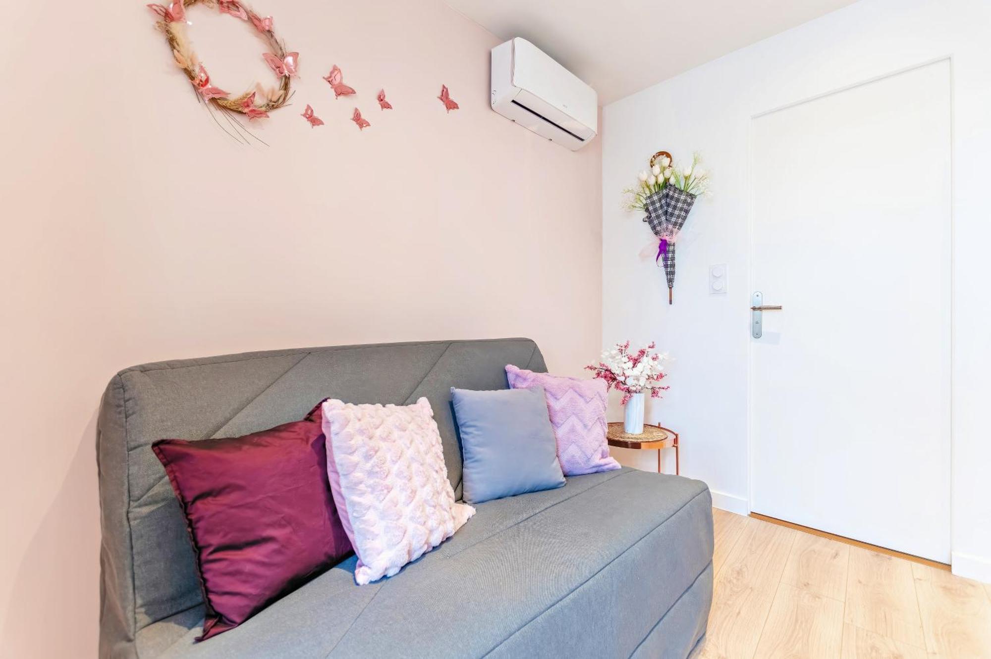 Chez Quentin & Thibaut Appartement Dagneux Buitenkant foto